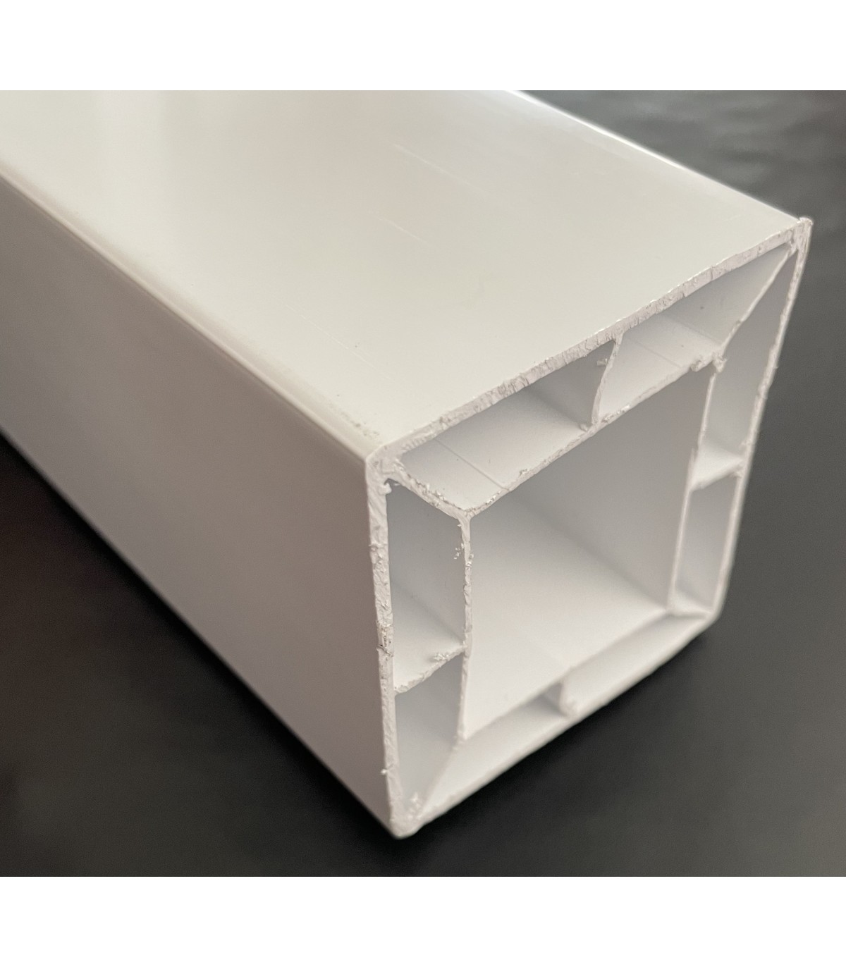 Viga em PVC para Janelas e Portas 7x7x110cm