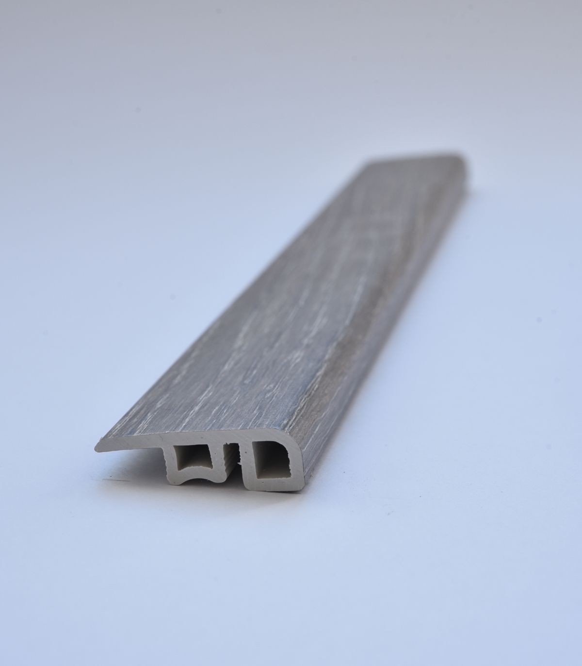 Perfil de Terminação para Best Floor 525 - Carvalho Castanho 35x7mm 240cm