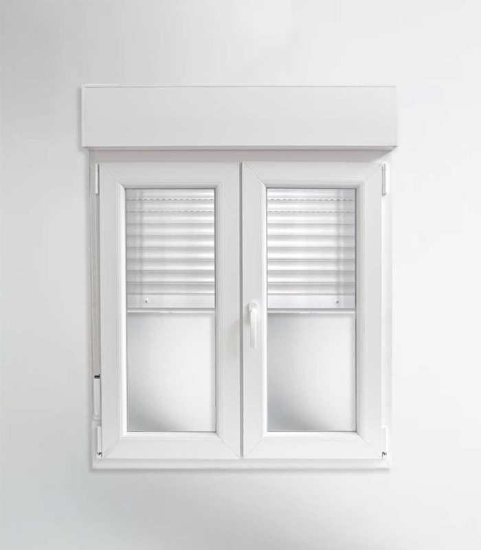 Janela PVC 140x117cm Oscilobatente com Estore Vidro Duplo CANDO