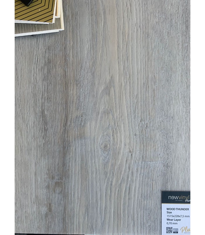 Pavimento Vinilico SPC Flutuante Carvalho Thunder PLUS XL NewVinyl 7,5 mm
