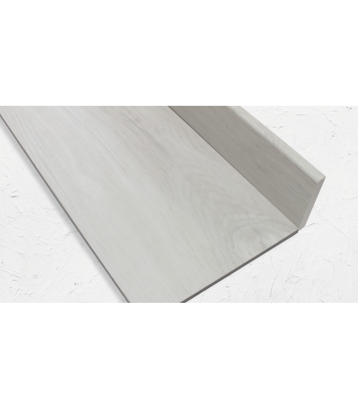 Rodapé PVC Expandido Carvalho Cinza 2020x70x15mm